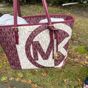 Michael Kors tote bag